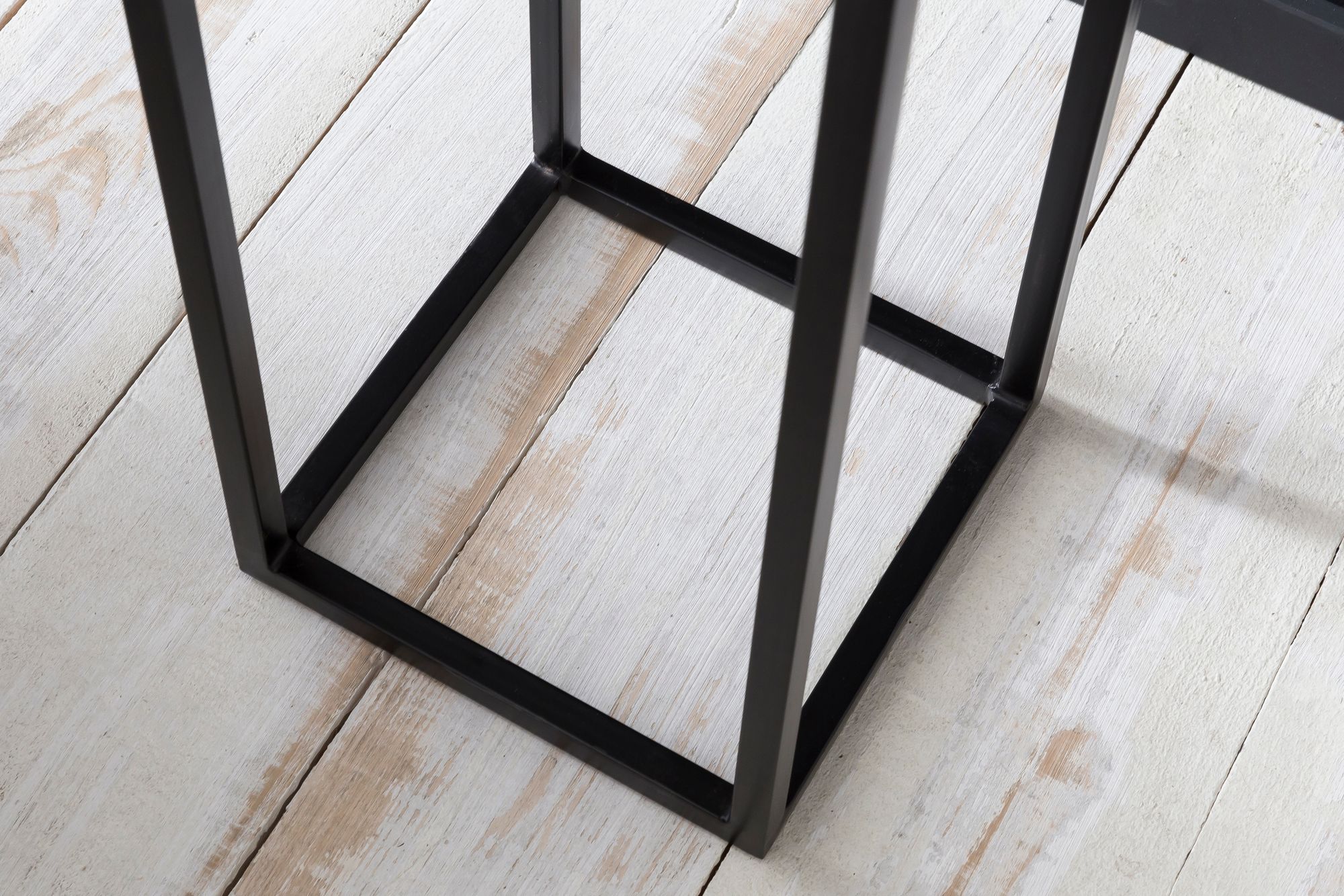 Beistelltisch Egtved Akazie 30 × 30 × 97 cm