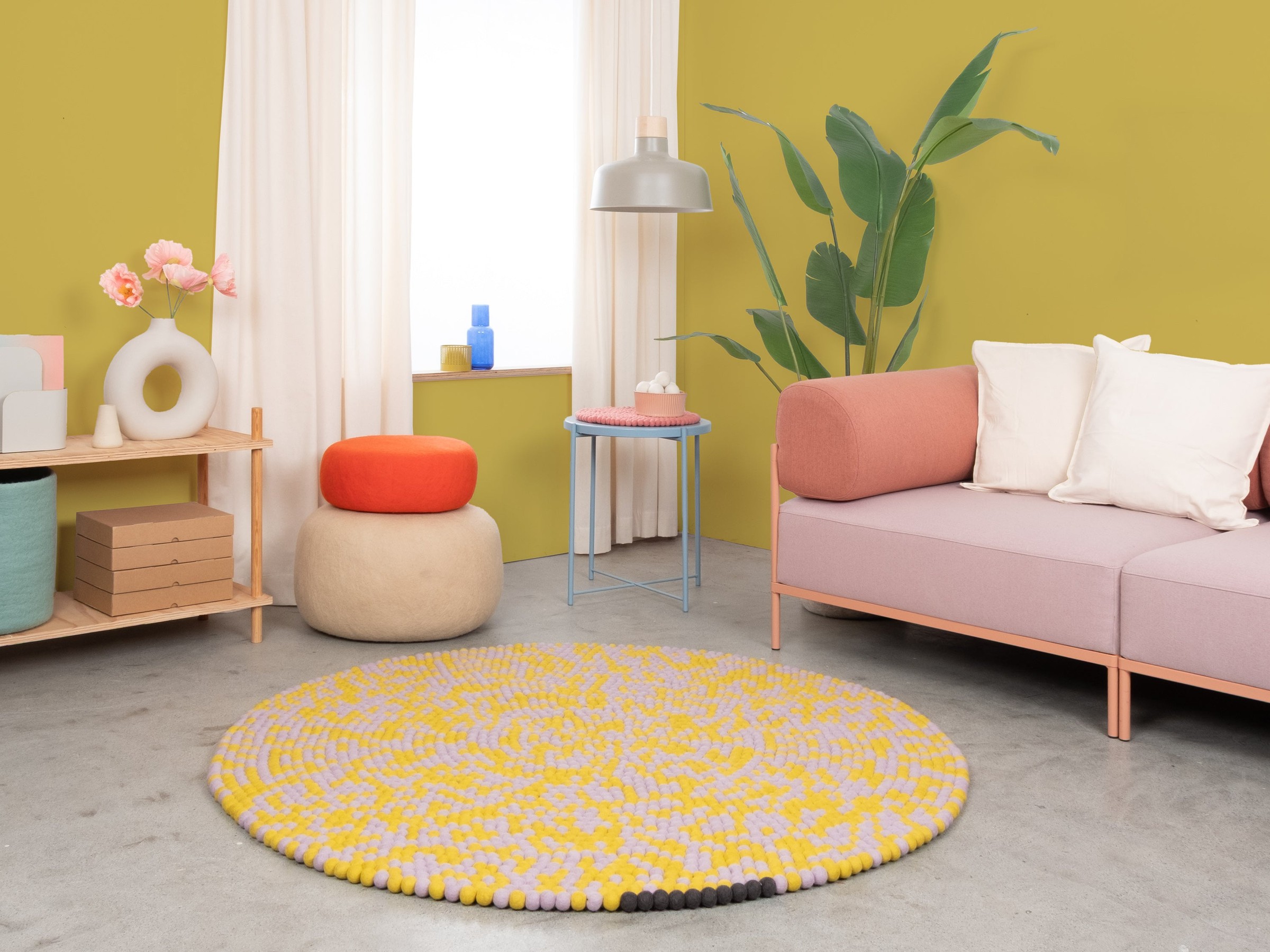myfelt Zest Filzkugelteppich Flieder rund Ø 140 cm