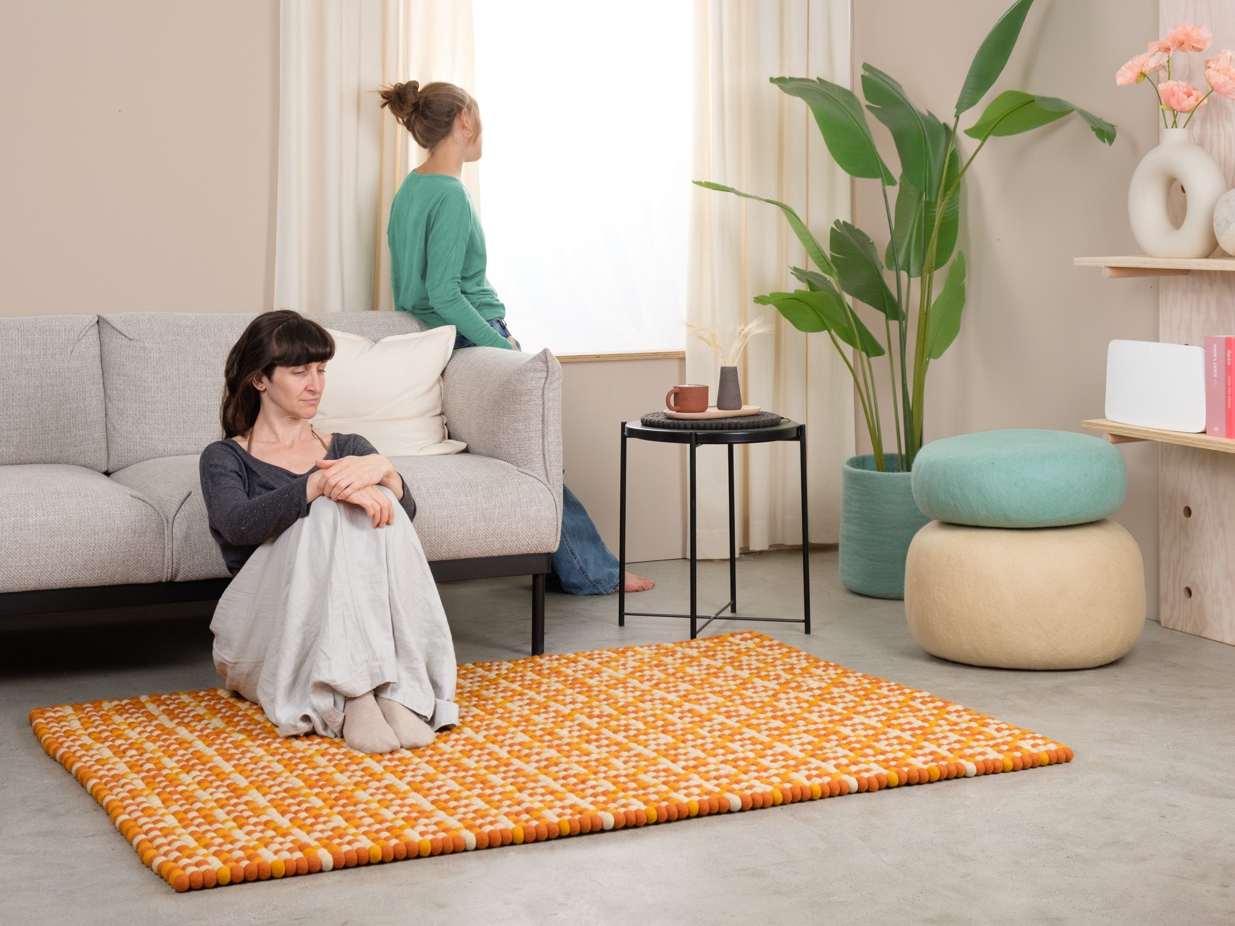 myfelt Lucia Filzkugelteppich Orange rechteckig 70 x 100 cm