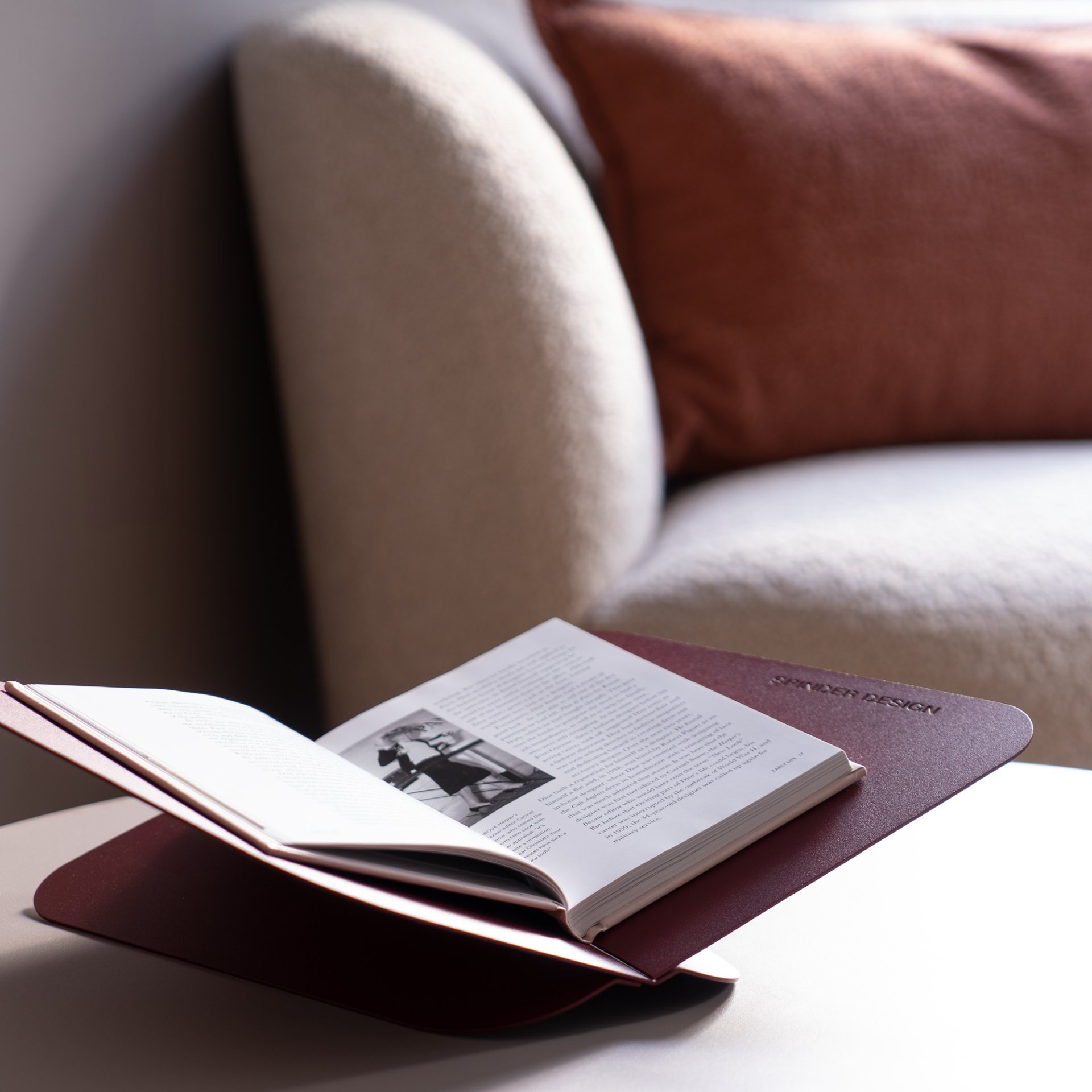 Spinder Design Bücherregal Atalanta Burgundy