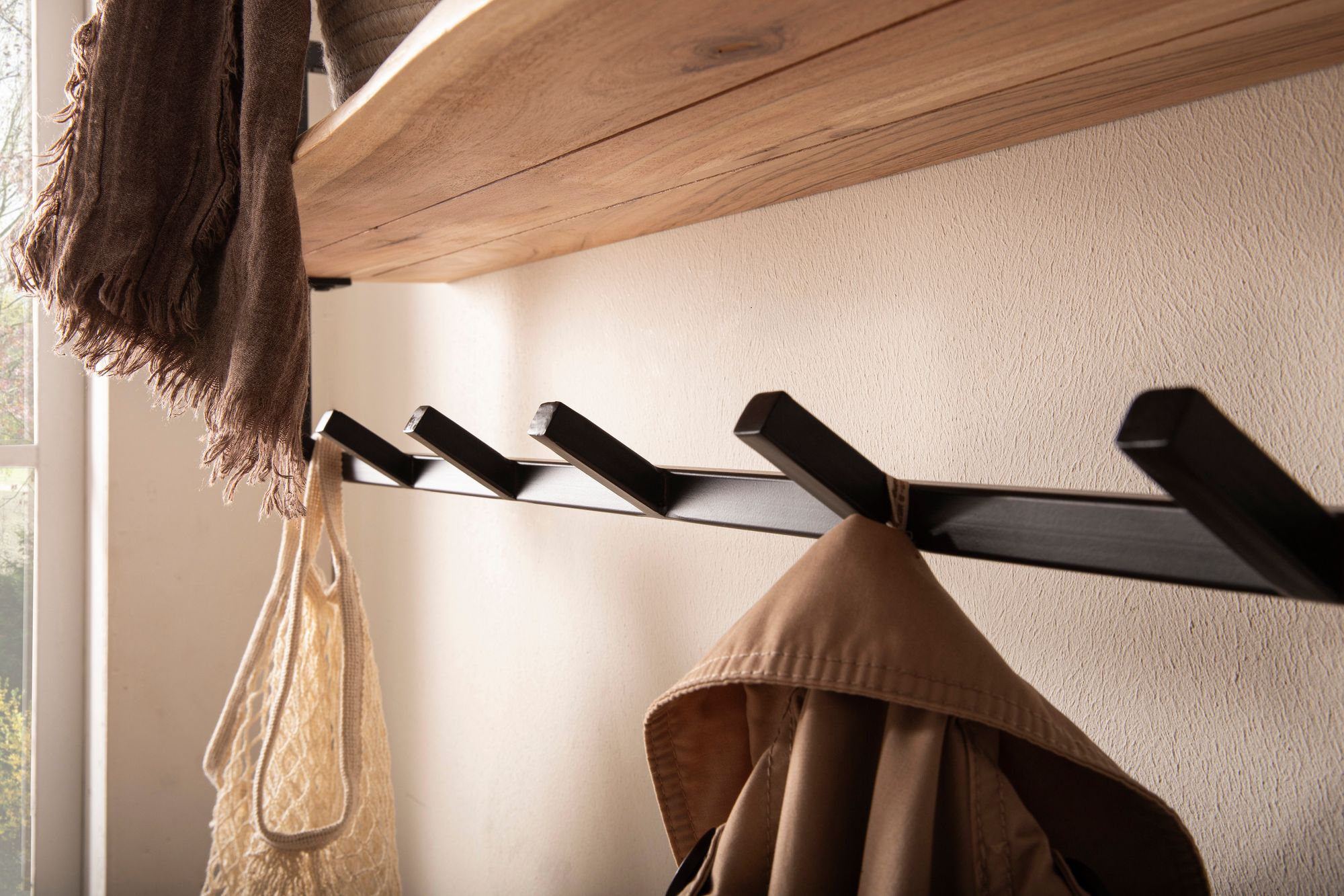 Wandgarderobe Nodeland Akazie Massivholz 100 × 25 × 32 cm