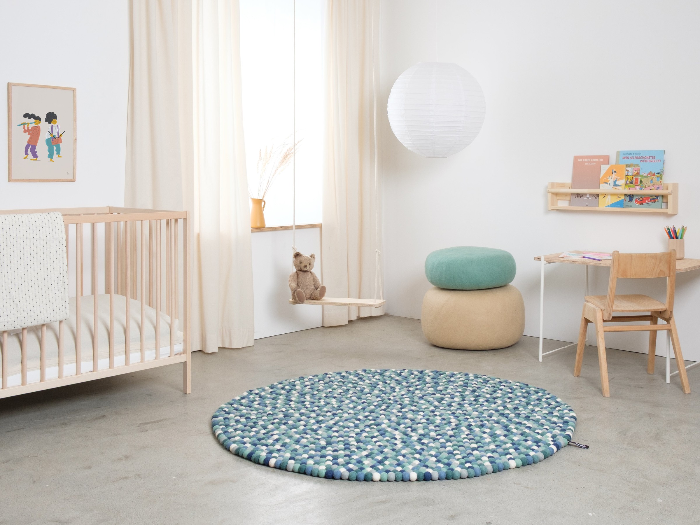 myfelt Mare Filzkugelteppich Blau-Türkis-Weiß rund Ø 50 cm