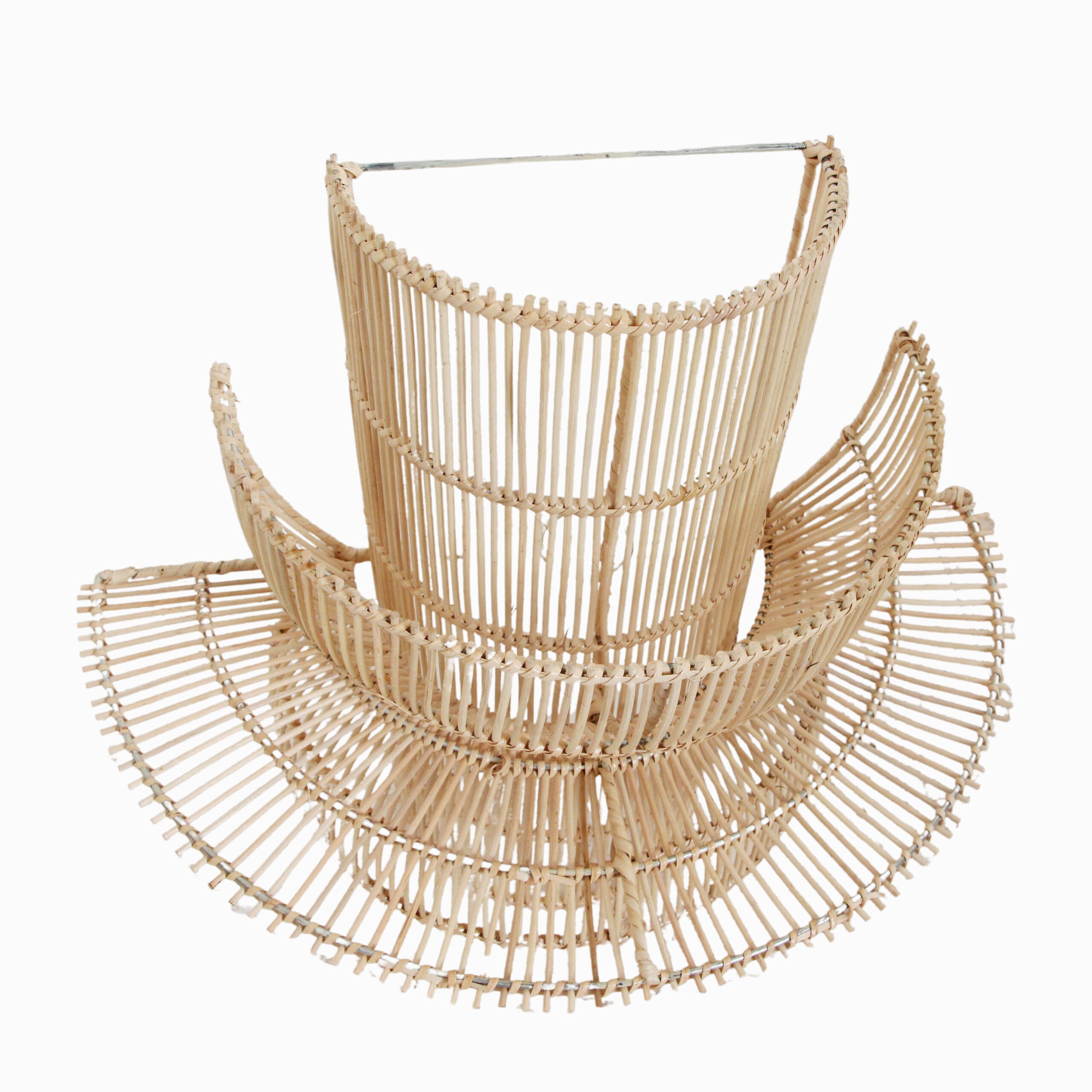 Raw Materials Wandleuchte Rattan asymmetrisch