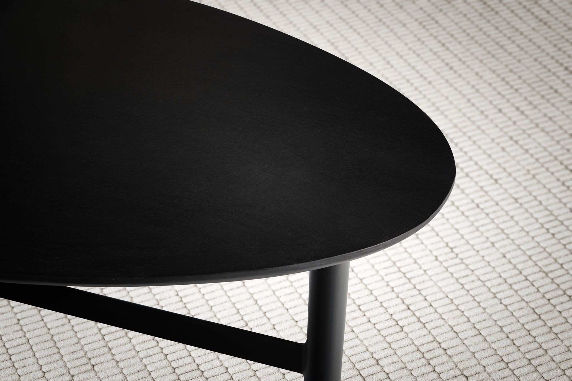 Couchtisch Rognan Massivholz Schwarz 86 × 50 × 37 cm