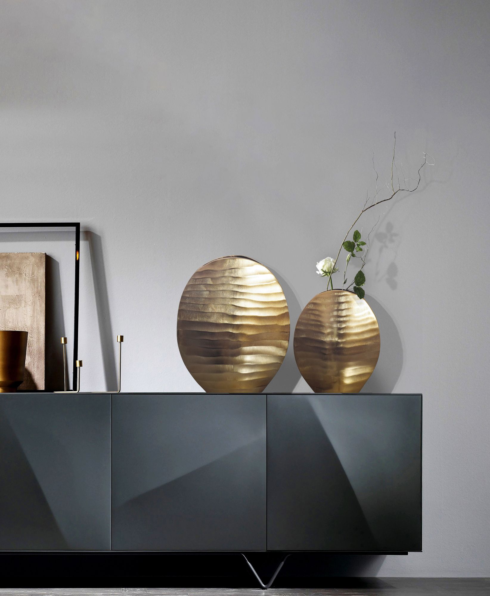 Tischvase Saltnes Aluminium Gold Ø 26 × H 31 cm