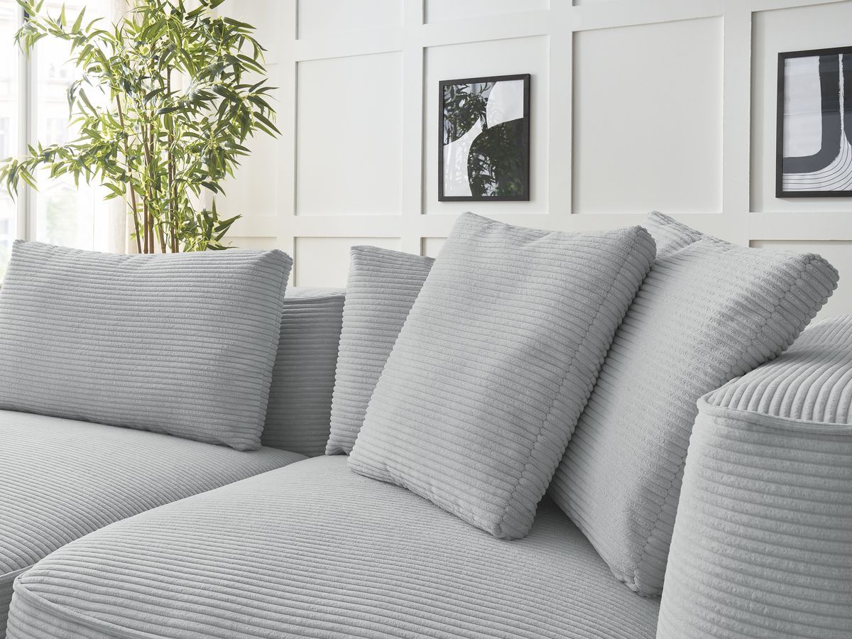 Bobochic Leopold Sofa 4-Sitzer mit Pouf Cordsamt Hellgrau Armlehne rechts