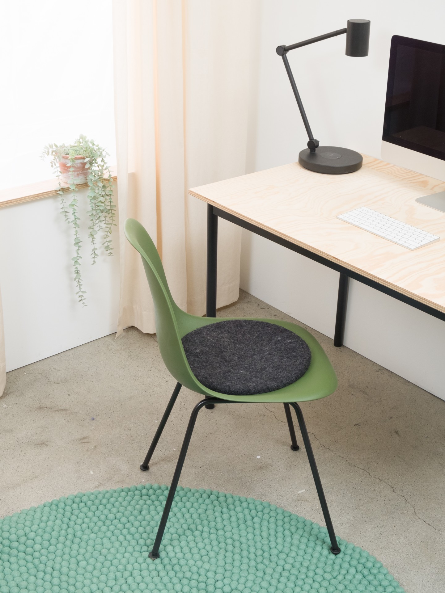 myfelt Hugo - Flache Sitzauflage rund