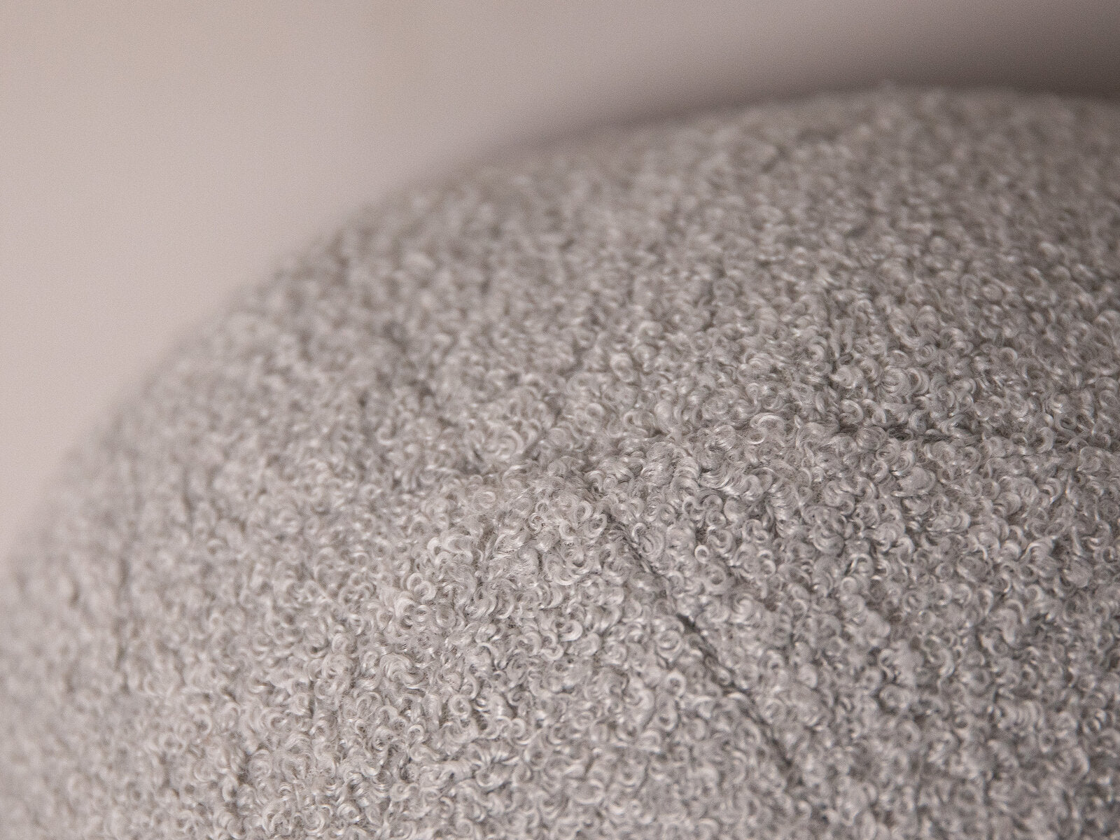 Micadoni Kissen Ball Boucle Hellgrau