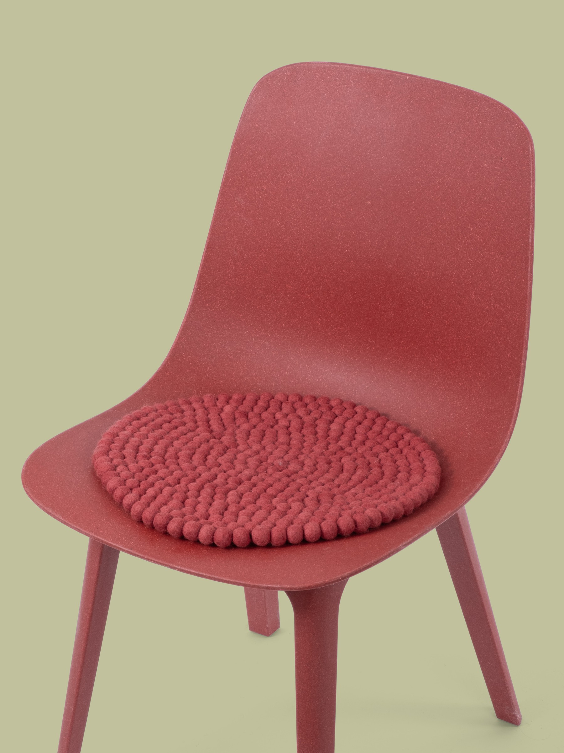 myfelt Kaja Filzkugel-Sitzauflage Weinrot Ø 36 cm