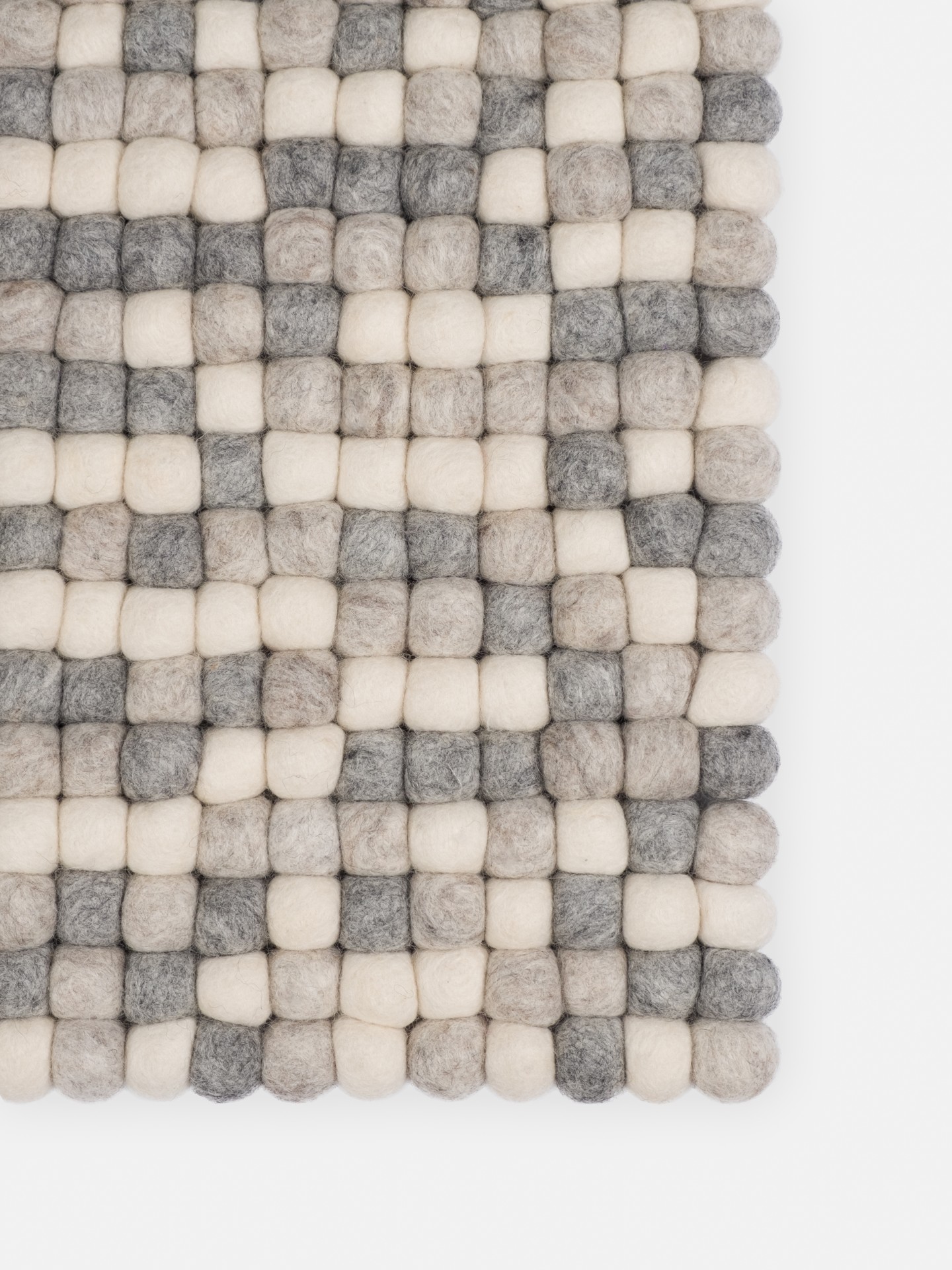 myfelt Hella Filzkugelteppich - 50x70 cm