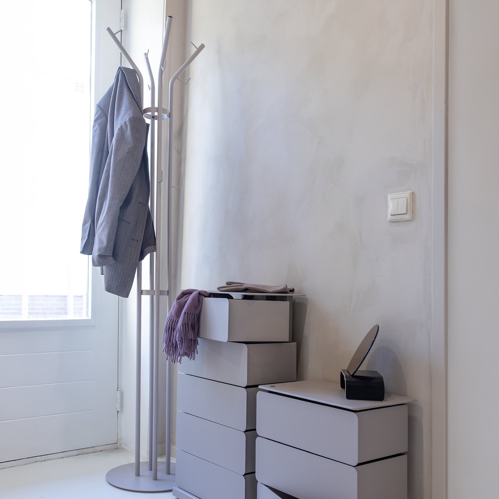Spinder Design Garderobenständer Charly Silky Taupe