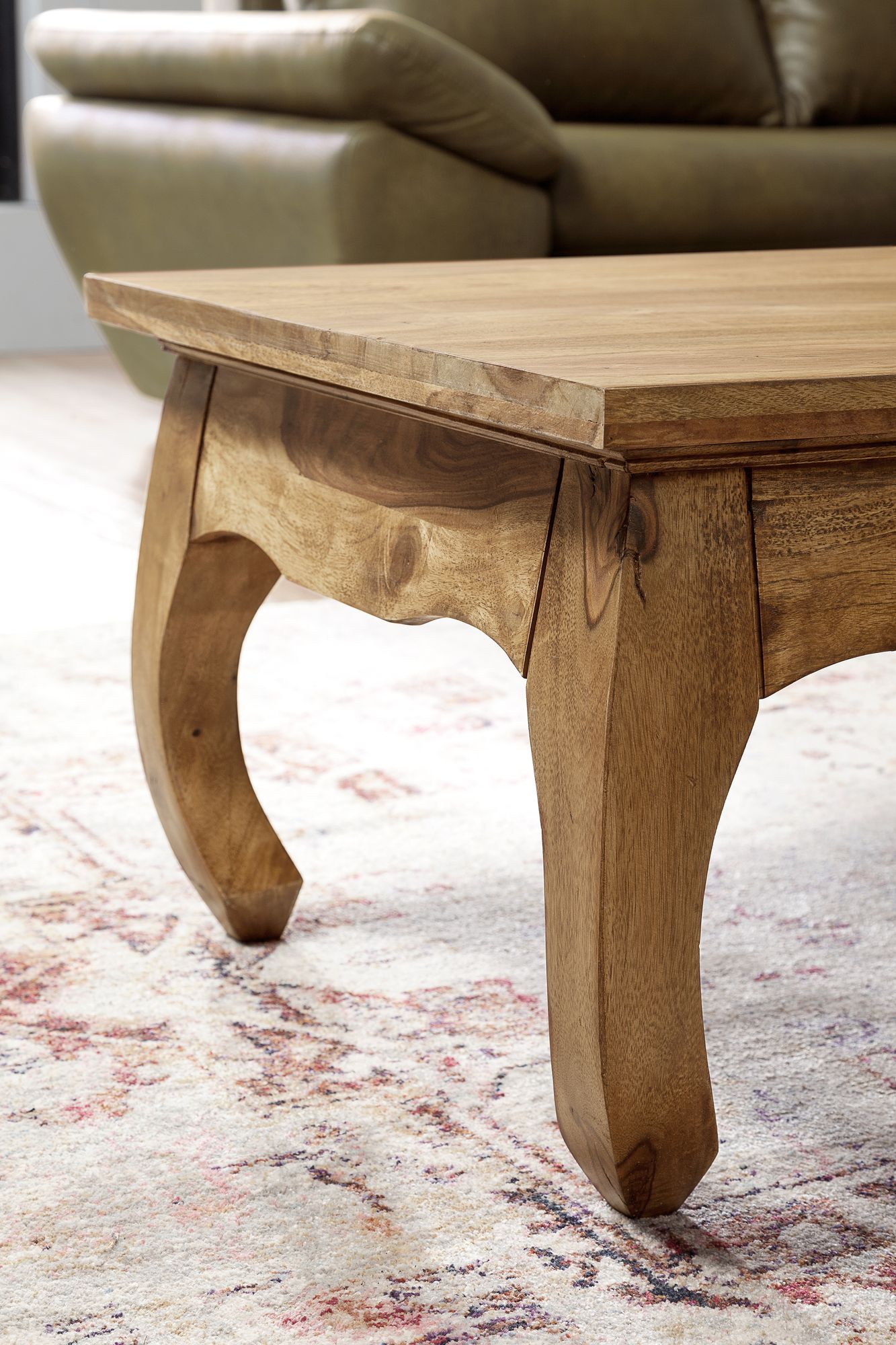 Couchtisch Rognan Massivholz Akazie 110 × 60 × 40 cm