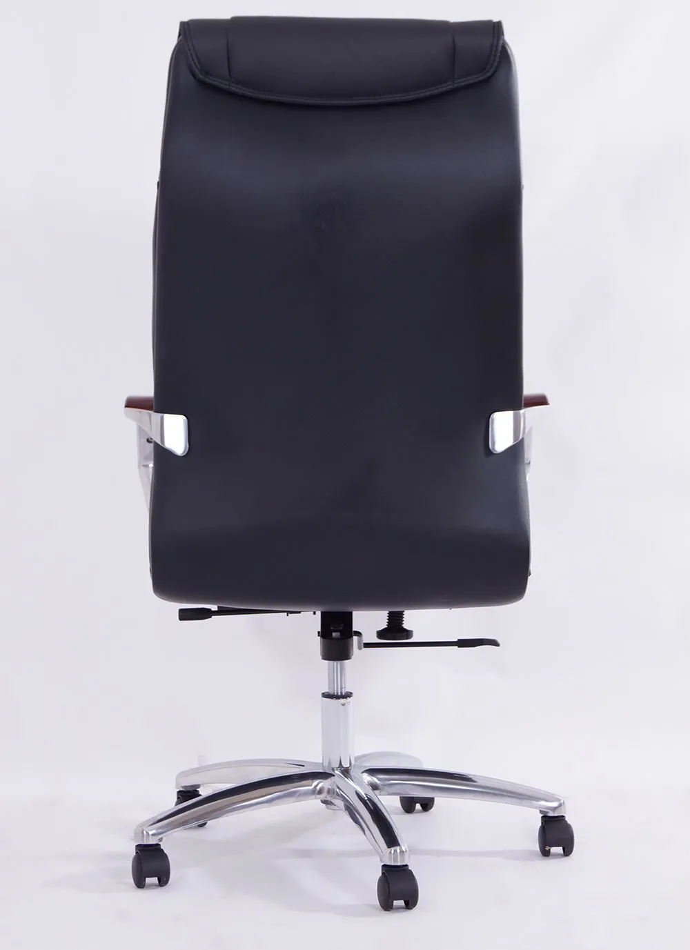 Moebelfaktor Produkt high back chair wood armrest back 1