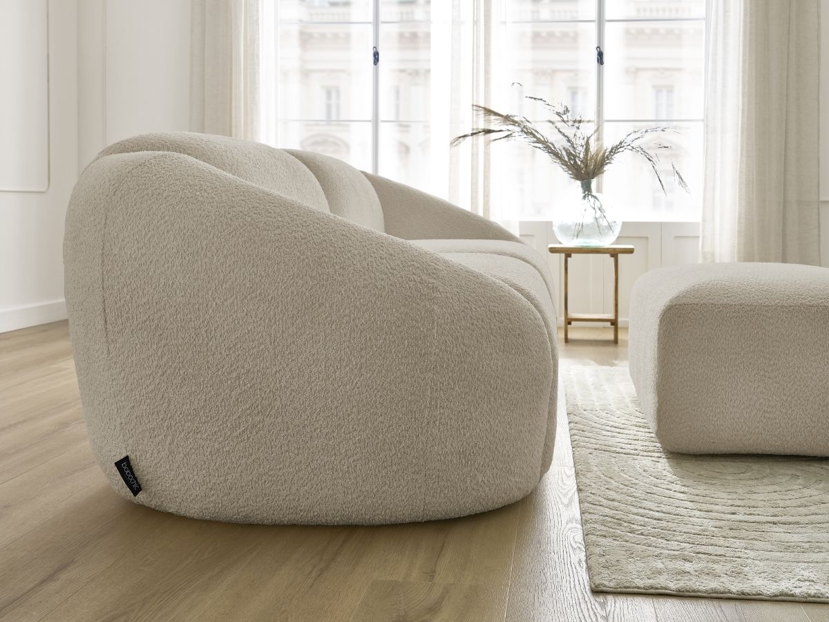 Bobochic Tina Sofa 4-Sitzer mit Pouf Bouclé-Stoff Beige