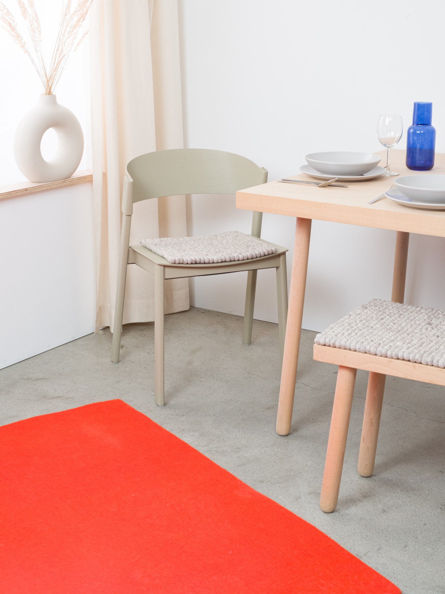 myfelt Bela - Filzkugel Sitzauflage quadratisch
