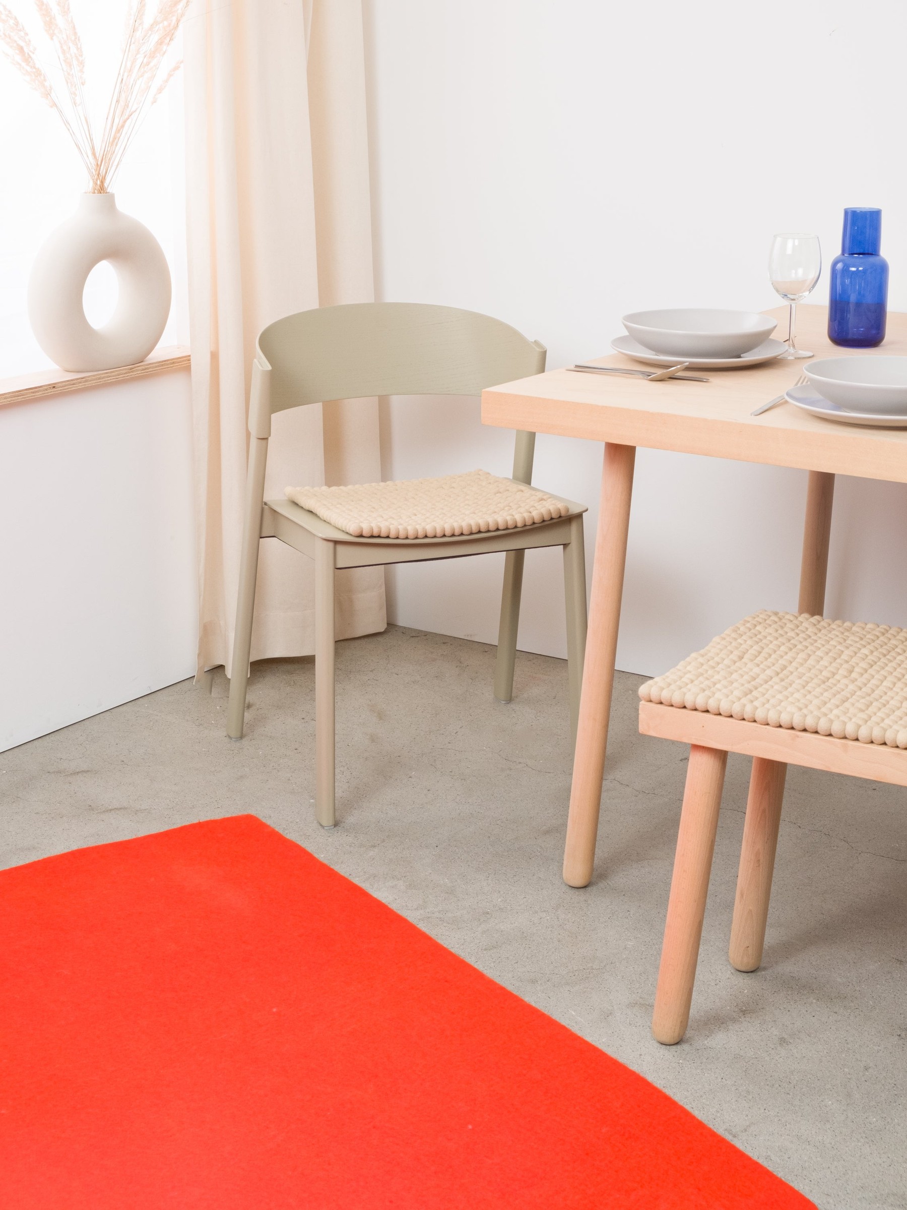 myfelt Levi Filzkugel-Sitzauflage Beige 36 x 36 cm