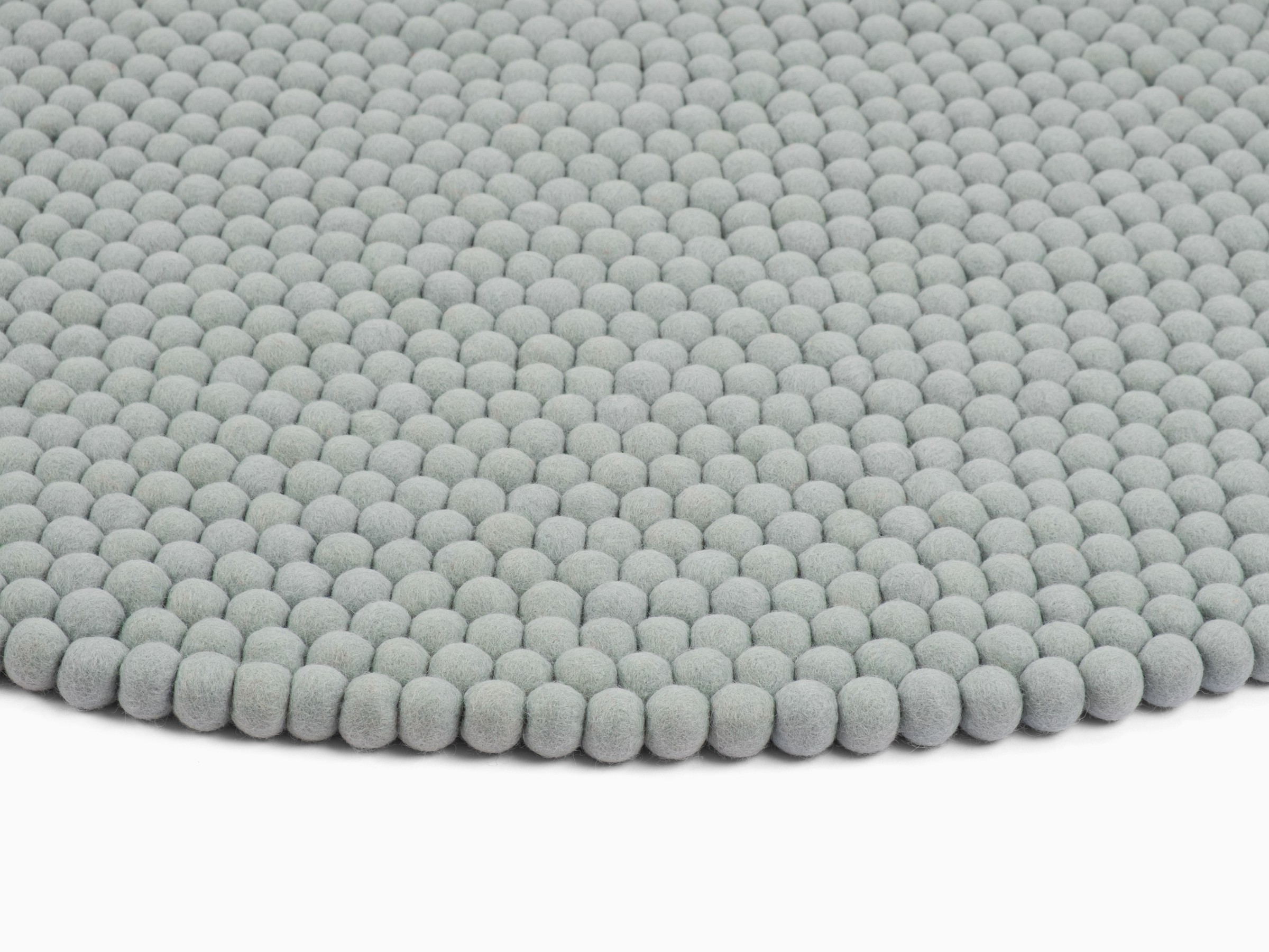 myfelt Liv Filzkugelteppich Hellblau rund Ø 50 cm