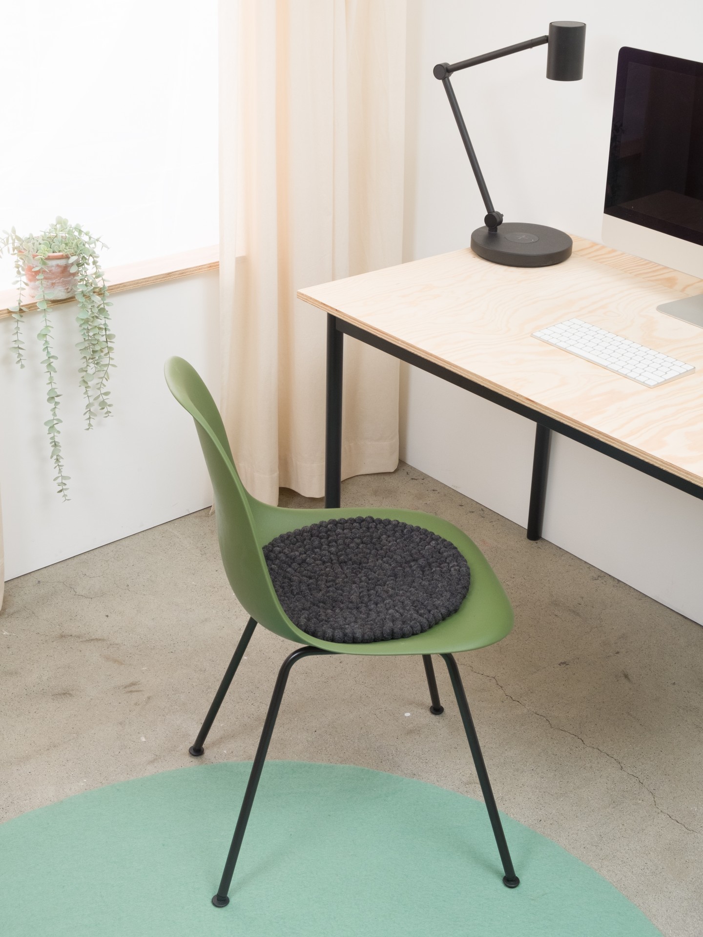 myfelt Hugo - Filzkugel Sitzauflage rund