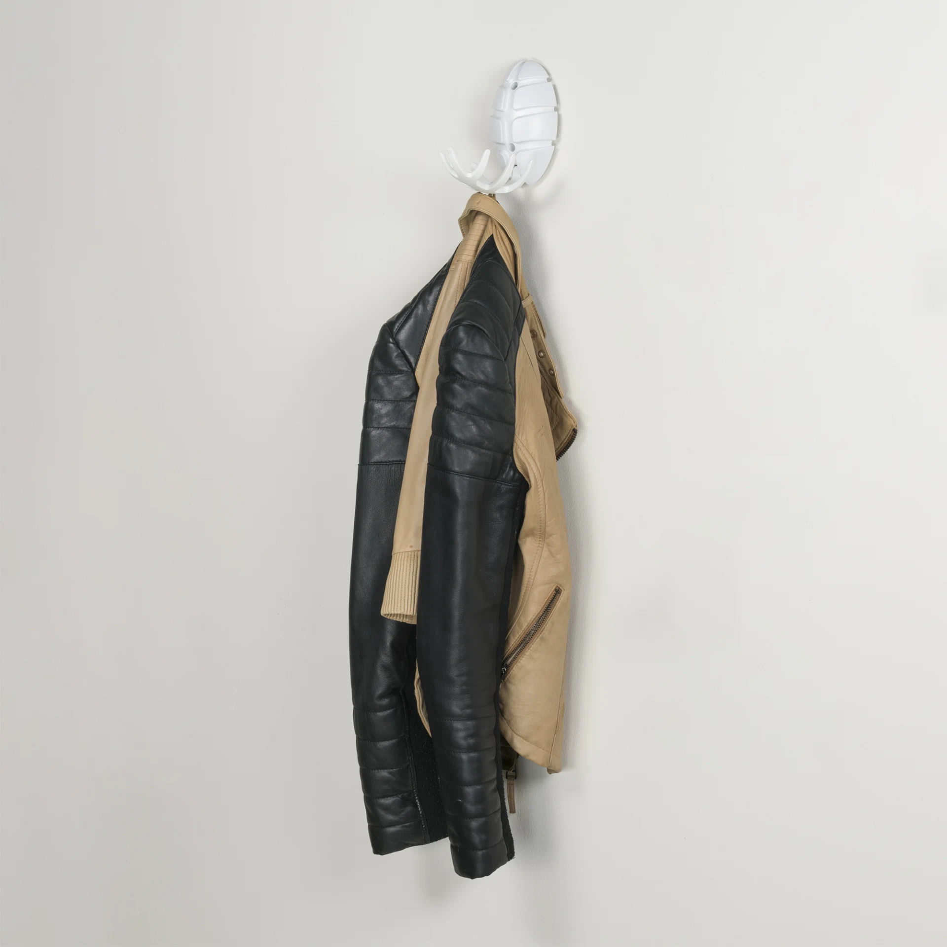 Spinder Design Wandgarderobe Bug Weiß