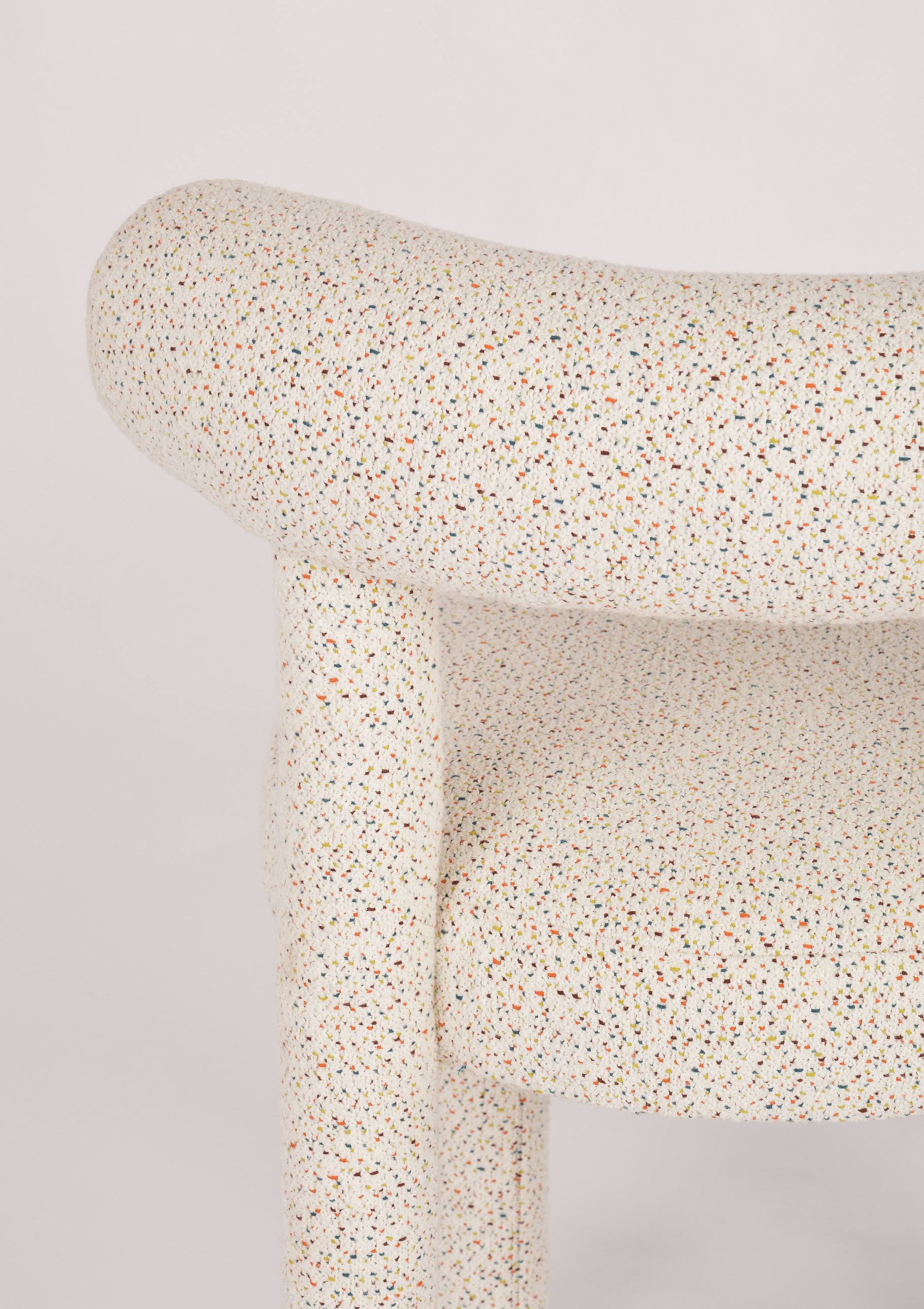 Livin Hill Polsterstuhl Leith 62 × 58 × 80 cm Helles Creme, farbige Fäden