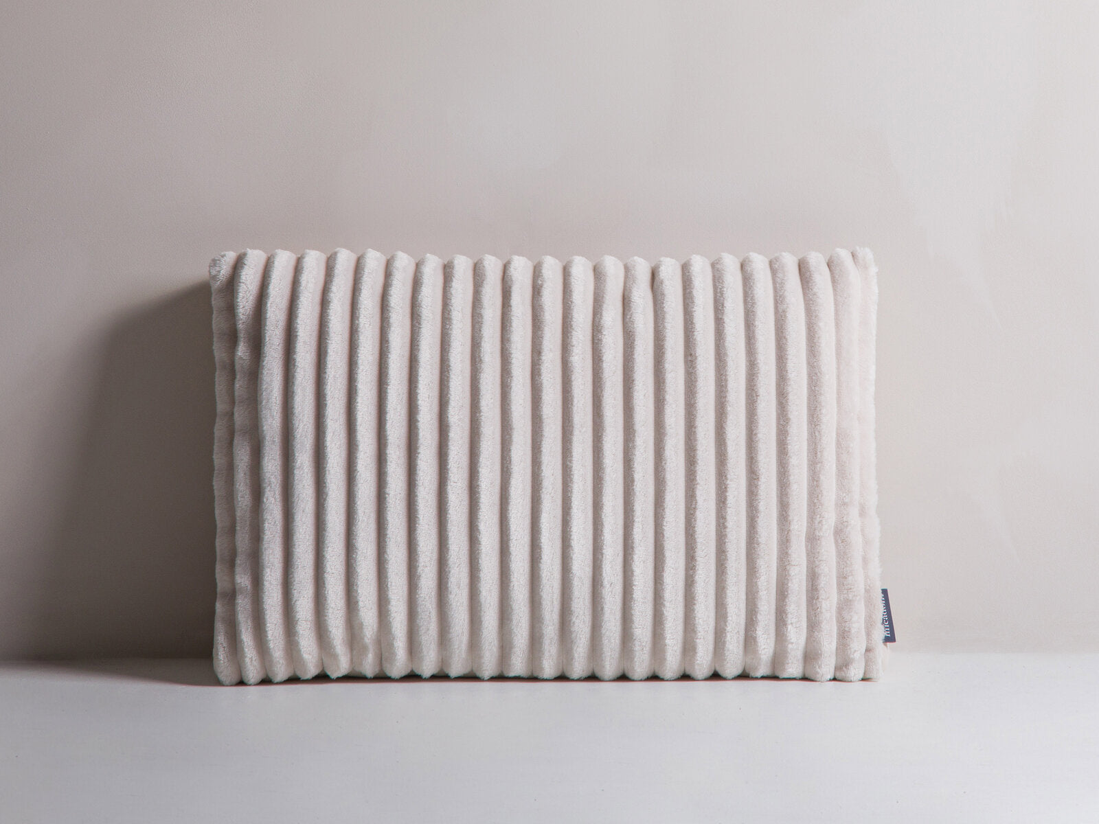 Micadoni Kissen Stripy Kord, Samt Elfenbein, Helles Beige