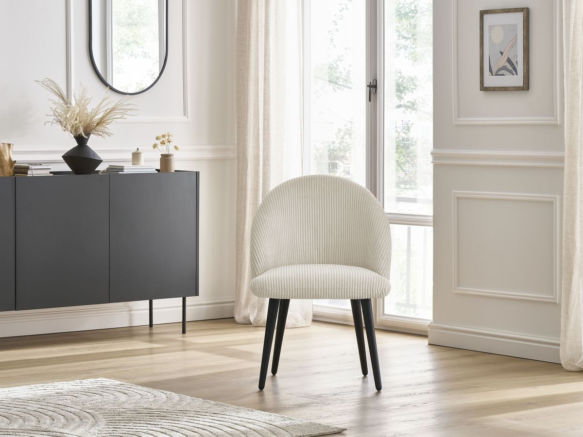 Bobochic Lalie Esszimmerstuhl mit skandinavischen Beinen, schwarz Cordsamt Beige