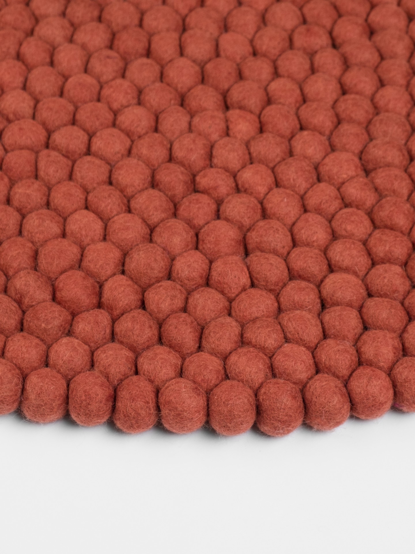 myfelt Lora Filzkugelteppich - 90 cm