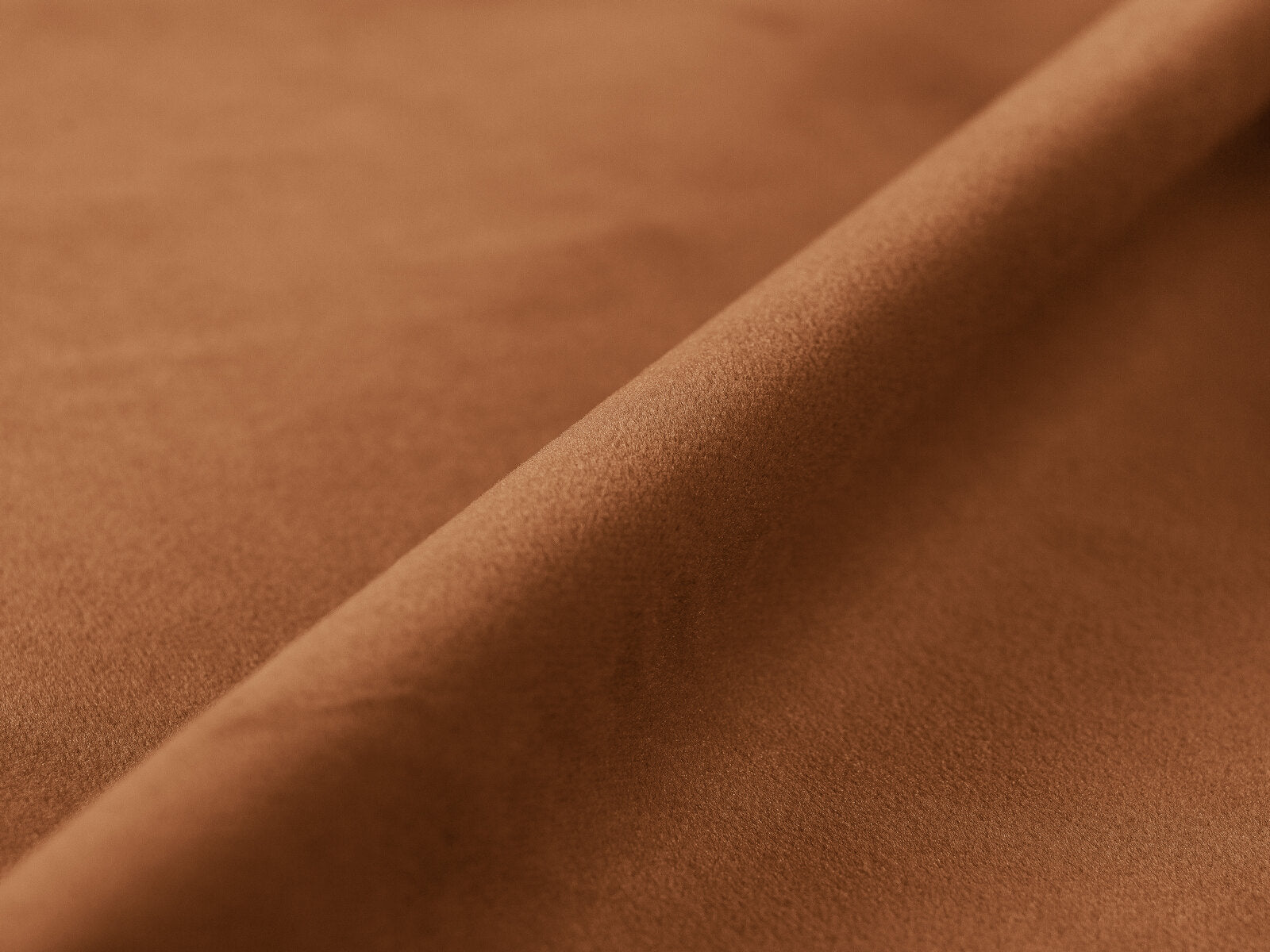 Micadoni Stauraumbett mit Kopfteil Lupine Samt Paris Honig