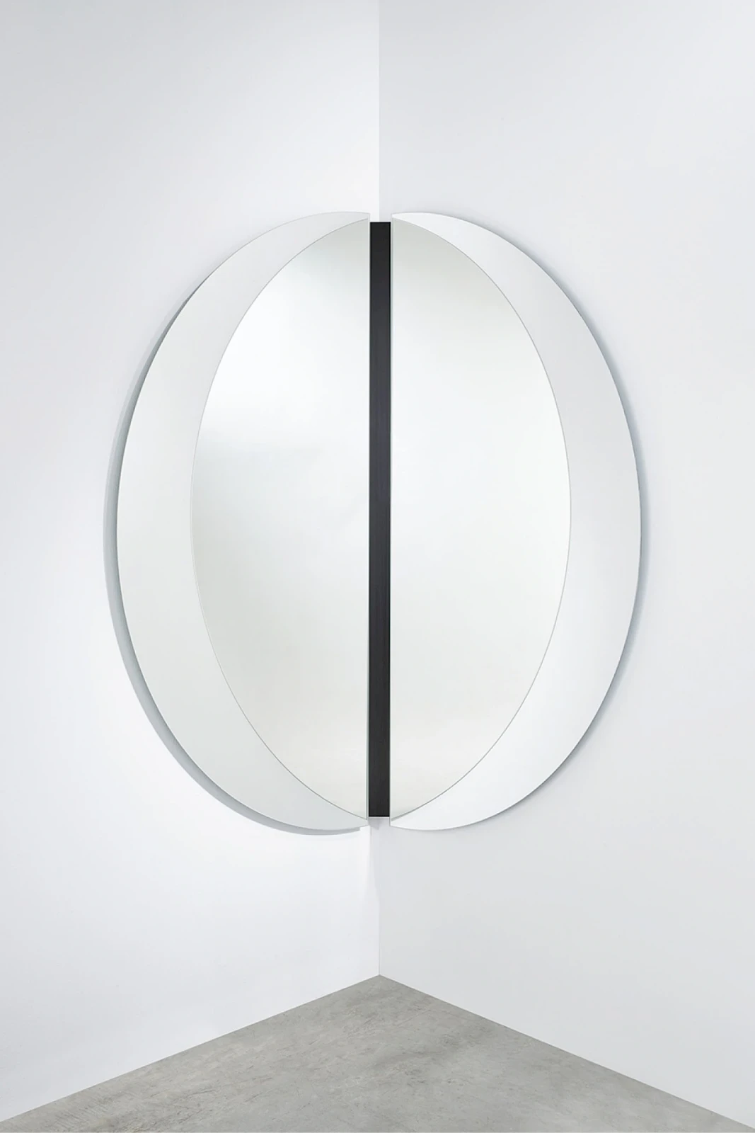 Luna Black Corner L